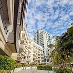 شقة Spacious Garden View In Exclusive Complex *