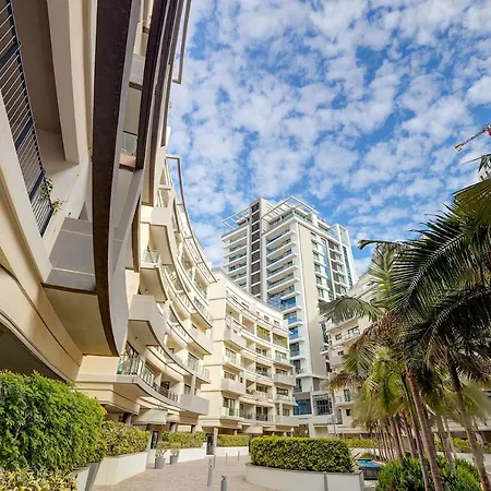 Apartman Spacious Garden View In Exclusive Complex *