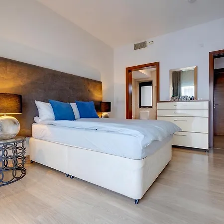 Seaside Serenity Your Own Private Getaway In St Julians *
