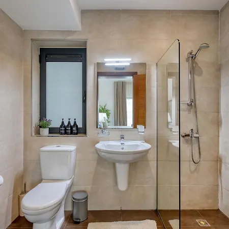 아파트 Spacious Garden View In Exclusive Complex