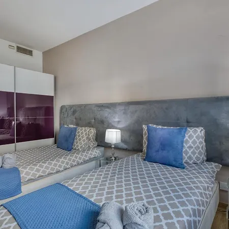 Spacious Garden View In Exclusive Complex Apartman San Ġiljan