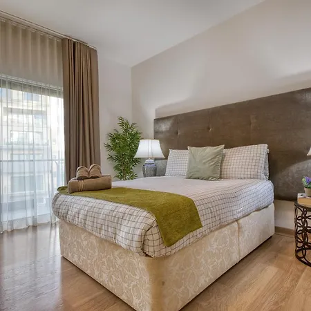 Spacious Garden View In Exclusive Complex Apartman *
