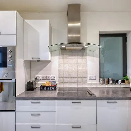 Apartman Spacious Garden View In Exclusive Complex