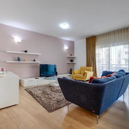 Apartman Spacious Pender Gardens Apt With Private Balcony San Ġiljan