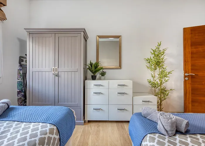 Spacious Garden View In Exclusive Complex *